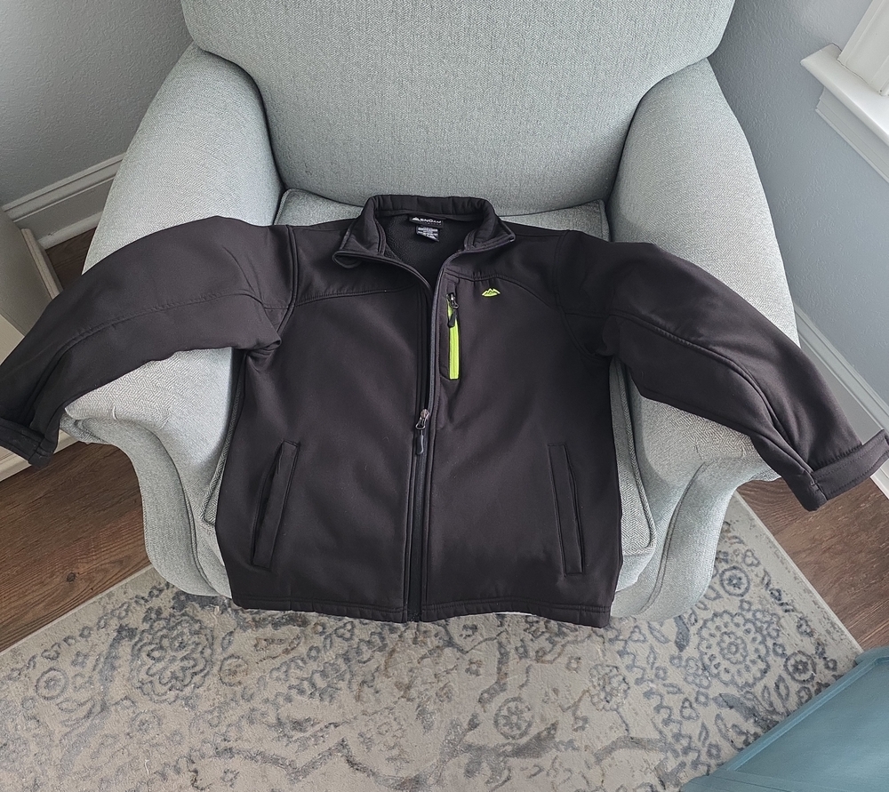 SNOZU Black Softshell Jacket with Neon Green Accent